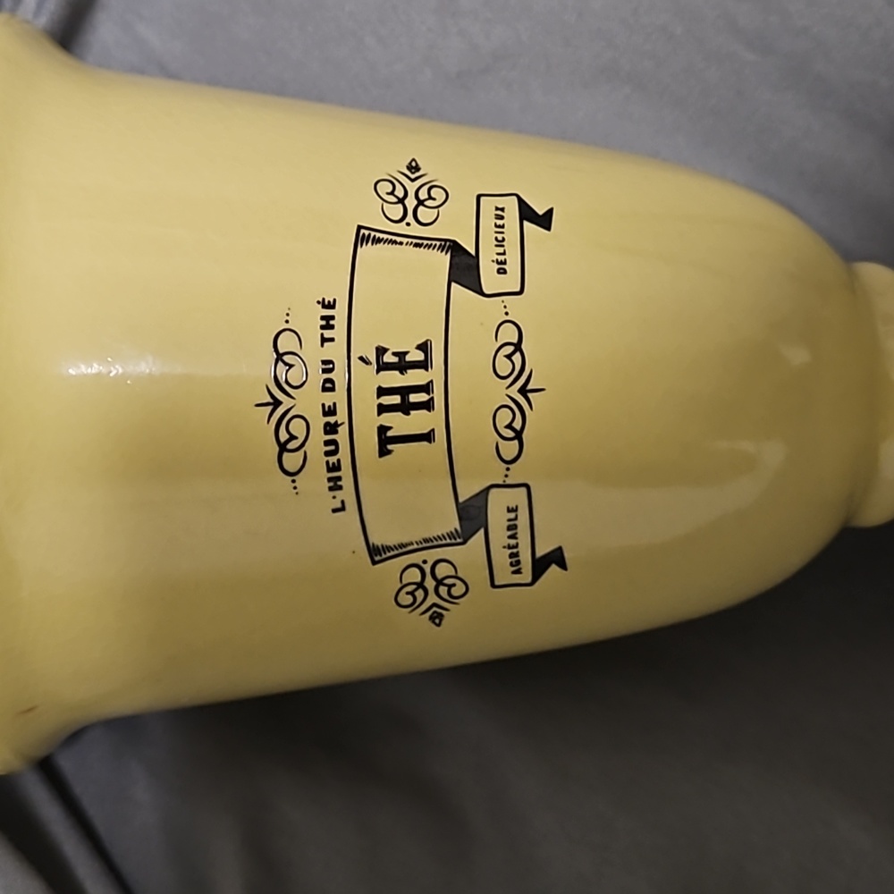 Yellow Vase/Container - Picture 2 of 4